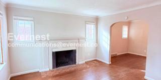5747 Lakepointe Street Gallery 7
