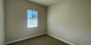 Stunning 4-Bedroom, 3-Bath Home – Available Now! Gallery 15