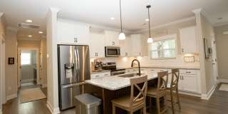 595 E L Ives Drive Gallery 18
