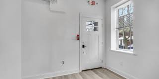 2046 E HUNTINGDON Street Gallery 4