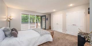 The Regent at Bellevue Way Apartments Gallery 10