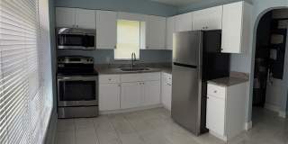 1171 Laurel Drive Gallery 1