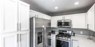 8201 CROSSBROOK Court Gallery 3