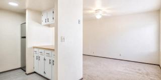 1005 North Center Avenue - Unit A Gallery 6
