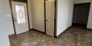 48 NE Creekside Dr Gallery 4