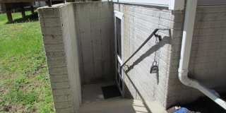 23220 SPALDING LN (BASEMENT APT) Gallery 15
