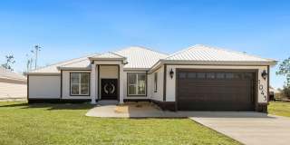 1043 Plantation Drive Gallery 2