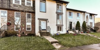 8088 Edinburgh Dr Gallery 1