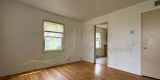 TOWNHOME IN SOUTH KC Gallery 9