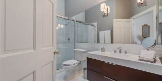 2443 Windsor Way Court Gallery 34