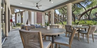 Charleston Apartment Homes Gallery 10