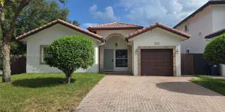 15826 SW 138th Ter Gallery 1