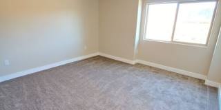 Red Mountain Vista Town Home-$500 Move-in Special Gallery 43