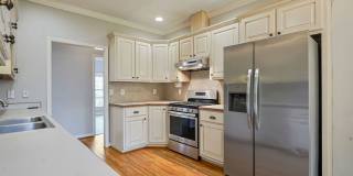 Trussville: 4/3 on acre lot, private lot Trussville: 4/3 on acre lot, private lot Gallery 15
