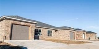 110 Oakland Street Gallery 1