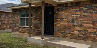 913-919 E Lewis Dr - 917 Gallery 1