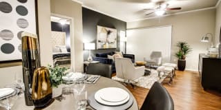 The Colonnade At Willow Bend Gallery 2