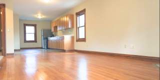 460 E Lincoln Gallery 1