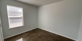 2511 Louisville Avenue Gallery 3