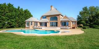 309 BLUE BAY Road Gallery 1
