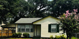4431 Adams Avenue (4 Bed/2 Bath) Gallery 1