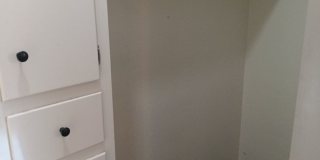 Charming 2-bedroom, 1-bathroom! Showings available! Charming 2-bedroom, 1-bathroom! Showings available! Gallery 12