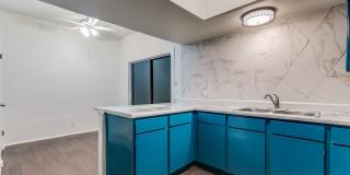 2-BEDROOM TOWNHOME IN ALAMO HEIGHTS Gallery 10