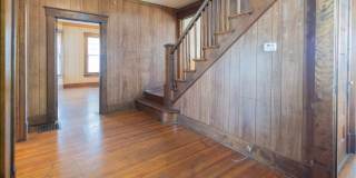 Large Centrally Located Home for Rent! Gallery 13