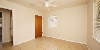 Valparaiso Ranch Home! Gallery 17