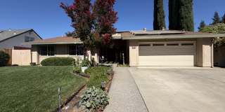 113 Riverview Court Gallery 1