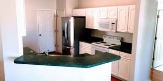 3 Bedroom ADORABLE HOME With Fenced Yard, Nicely Laid Out! Gallery 6