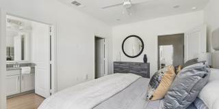 Caliza at the Loop Gallery 78