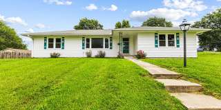 Remodeled 3-bedroom, 1-bath ranch with Attached Garage & Full Basement Gallery 1