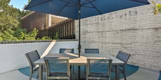 Hopkins House Gallery 16