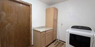 Cute 4 bedroom home in Shawnee Gallery 16