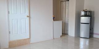 ROOM WITH PRIVATE ENTRANCE AND BATHROOM IN DELTONA UTILITIES INCLUDED Gallery 1