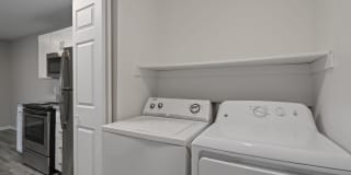 The Falls At Hunters Pointe Gallery 17