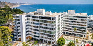 17352 Sunset Boulevard Gallery 1