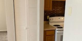 River Walk Apartments Gallery 74