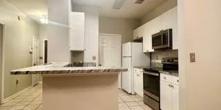 Condo in Auburn Gallery 8