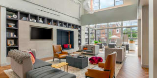 Monarch Gallery 17