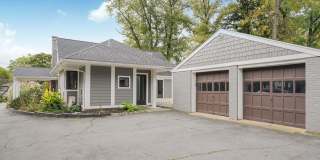 828 Kingston Road Gallery 33
