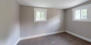 Renovated 3 Bedroom Single Family Home - 982 Collinwood Ave Gallery 11