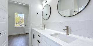 2121 BROAD WATER Drive Gallery 43