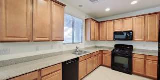 10150 Palazzo Marcelli - 3 bedrooms , 2.5 bathrooms, 1526 SQFT Gallery 4