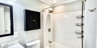Three Bedroom Home with Spacious Bedrooms Gallery 10