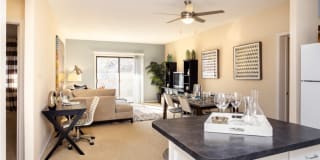 Embassy Park Apartments Gallery 11