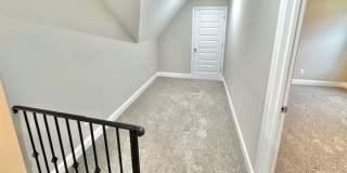 568 Rosalie Woods Drive Gallery 10