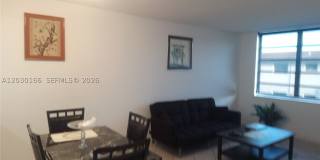 13390 NE 7th Ave Gallery 4