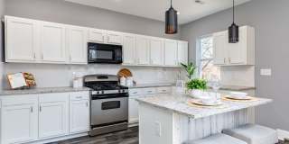 1609 Spruce Gallery 1